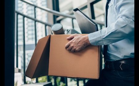 6 Reasons Why Employees Quit Their Jobs - Amazing Workplace